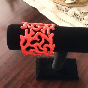 Cuff bracelet with spring closure